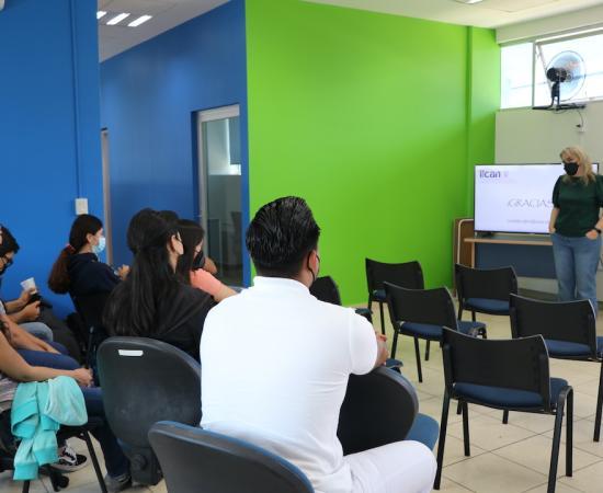 Investigadora del CUSur explica el comportamiento y la ecología nutricional de animales y humanos