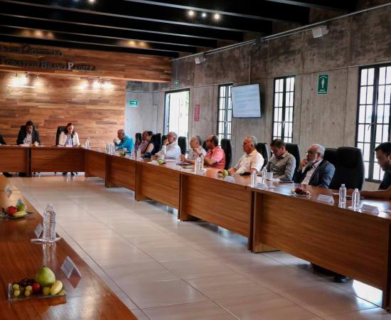 Consejo de Centro elige a nuevo contralor en el CUSur