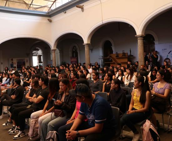 Se inauguran las II Jornadas de Actualización en Odontología en Casa del Arte de CUSur