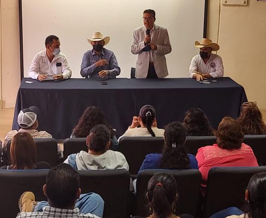 El CUSur fue sede de la capacitación regional a inspectores y expeditores de ganado