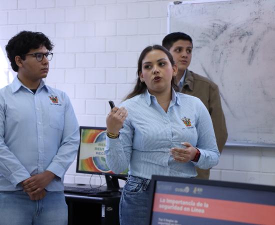 CUSur recibe a 1,260 estudiantes en la XXV Feria “Una Mirada al CUSur 2026"