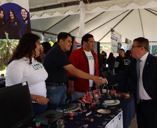 CUSur recibe a 1,260 estudiantes en la XXV Feria “Una Mirada al CUSur 2026"