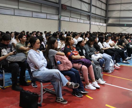 Inicia nuevo curso sobre Problemas Globales en CUSur para estudiantes de primer ingreso 