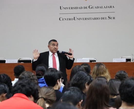 La conferencia “Justicia Digital” inauguró las Jornadas de Actualización Jurídica en el CUSur