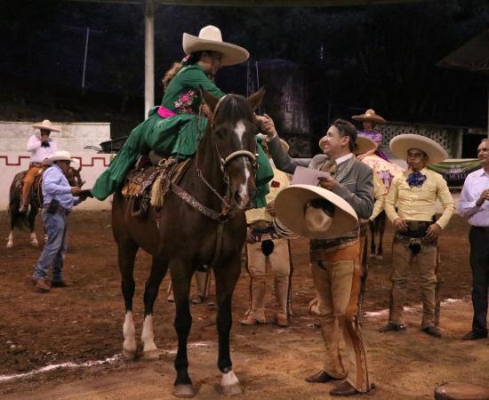 Charros del CUSur brillan en Tamazula en evento que celebra tradición y valores
