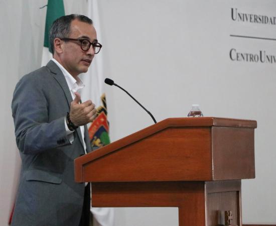 Los Desafíos de la Inteligencia Artificial en la Transformación de la Educación Superior 