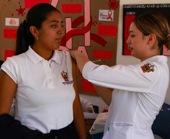 Clínica Escuela y SISSMA del CUSur impulsan la prevención del VIH/Sida 