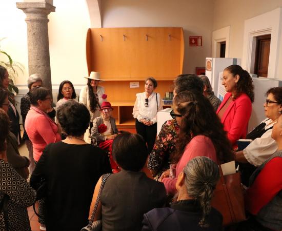 Adultos Mayores del SUAM del CUSur Concluyen el Ciclo 2024-B con Talento y Dedicación