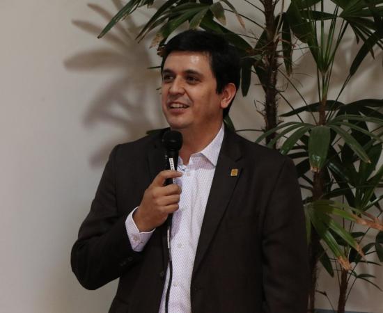 Adultos Mayores del SUAM del CUSur Concluyen el Ciclo 2024-B con Talento y Dedicación