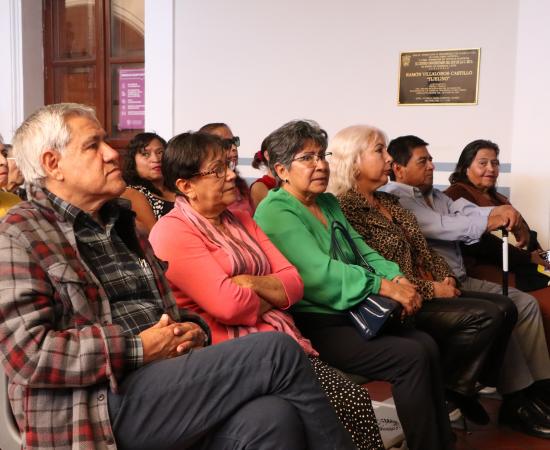 Adultos Mayores del SUAM del CUSur Concluyen el Ciclo 2024-B con Talento y Dedicación