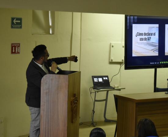 CUSur abre un espacio de diálogo sobre los retos y oportunidades de la inteligencia artificial
