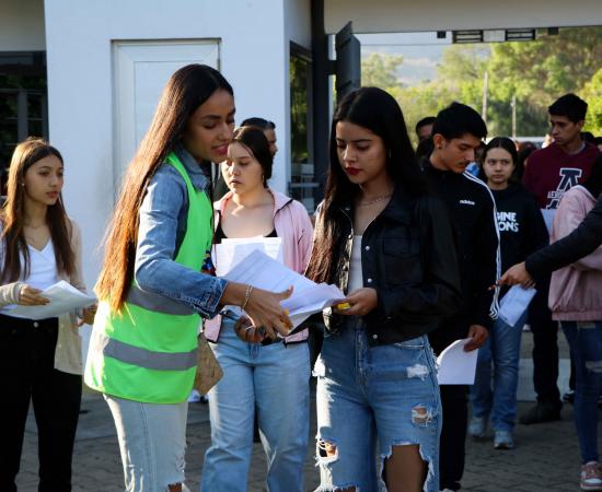 2 mil 979 aspirantes asistieron para presentar su examen de admisión en el CUSur