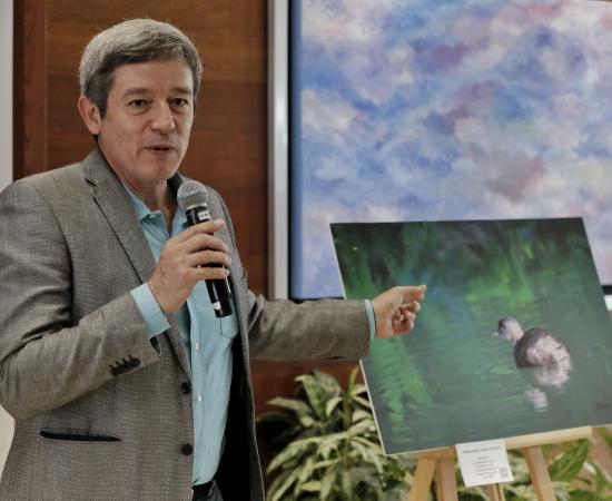 Belleza Alada: 30 Años, 30 Vuelos" Exposición Fotográfica en la Universidad de Guadalajara