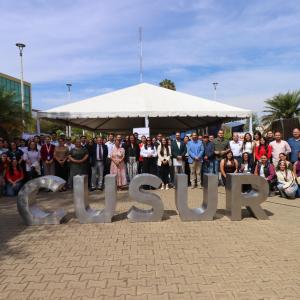 CUSur realizó la Tercera Feria del Empleo 2026 con la participación de 35 empresas