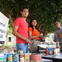 Foto 1. Nota Comunidad universitaria dona 400 kilos de víveres para damnificados de Sinaloa