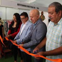 Foto 1. Nota Inauguran Feria Artesanal del Sur