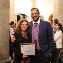 Foto 6. Nota Recibe académica del CUSur el Galardón al Mérito Teatral del CECA