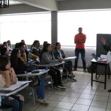 Foto 5. Nota Regresan a clases 288 mil alumnos de la Universidad de Guadalajara