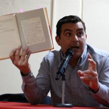 Hugo Gutiérrez Vega, Buscado amor